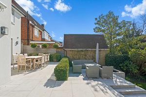 Photo 17- click for photo gallery